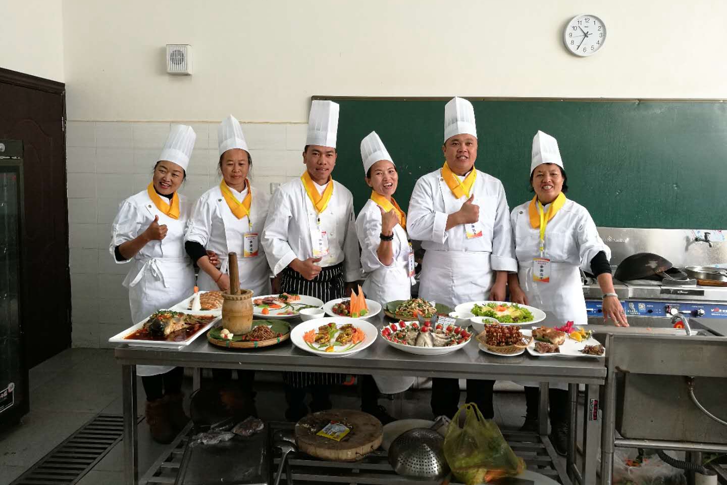 盈江县职业高级中学举办2017年教师教学技能比赛